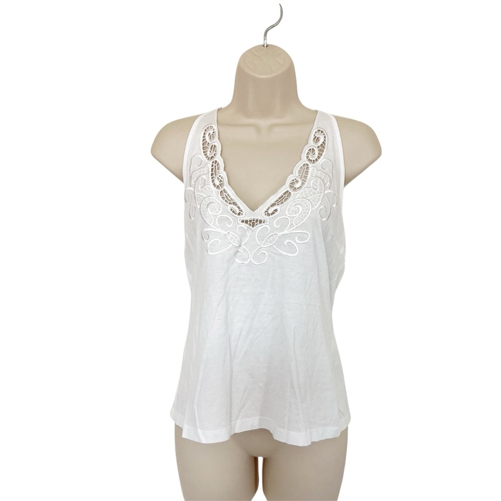 NWT New York & Company White Eyelet Halter Top Festival Size Large - Picture 3 of 7